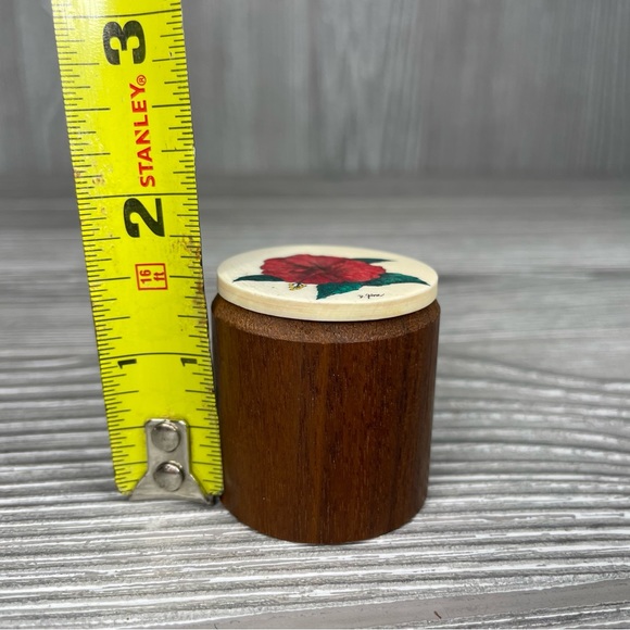 Vintage handmade hibiscus flower painted trinket ring stash box container wooden - Picture 4 of 7